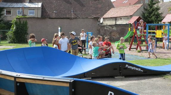 Pumptrack adattato per lo skateboard - Boleszkowice (PL)