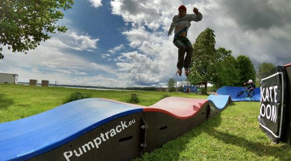 pumptrack composito