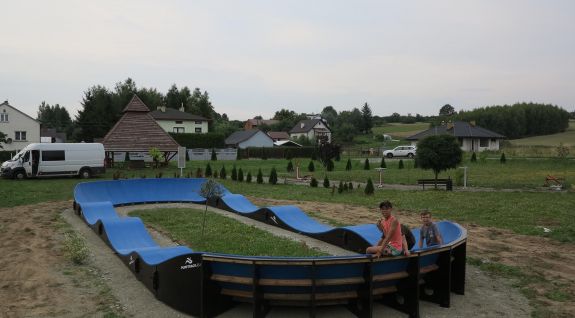 Pumptrack composito adattato per ogni utente